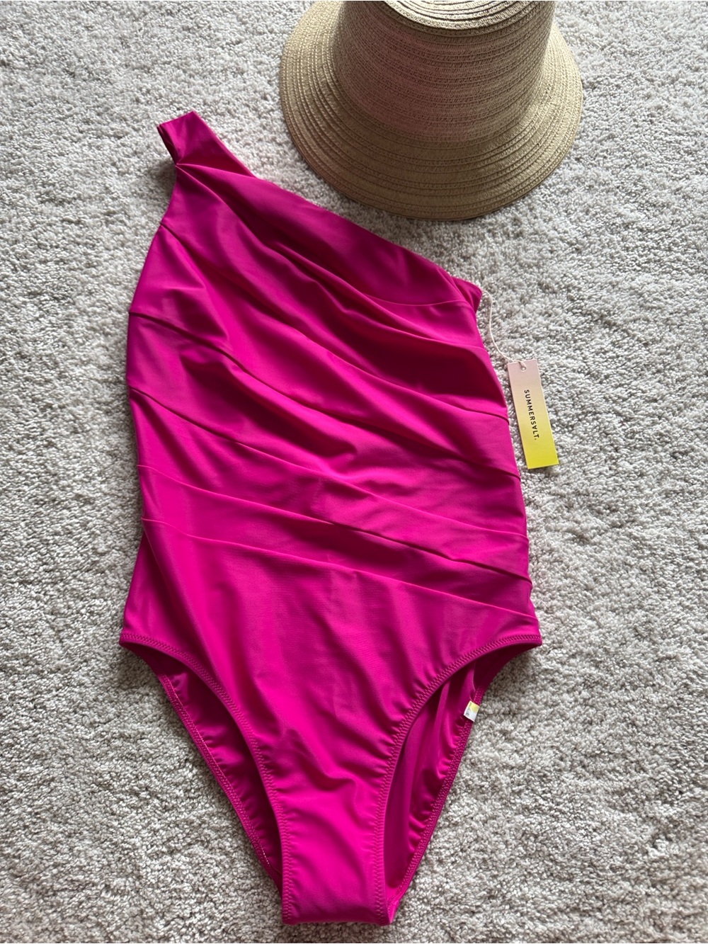 Summersalt NWT One-Shoulder Fuchsia Ruched Swimsuit - Picture 4 of 10